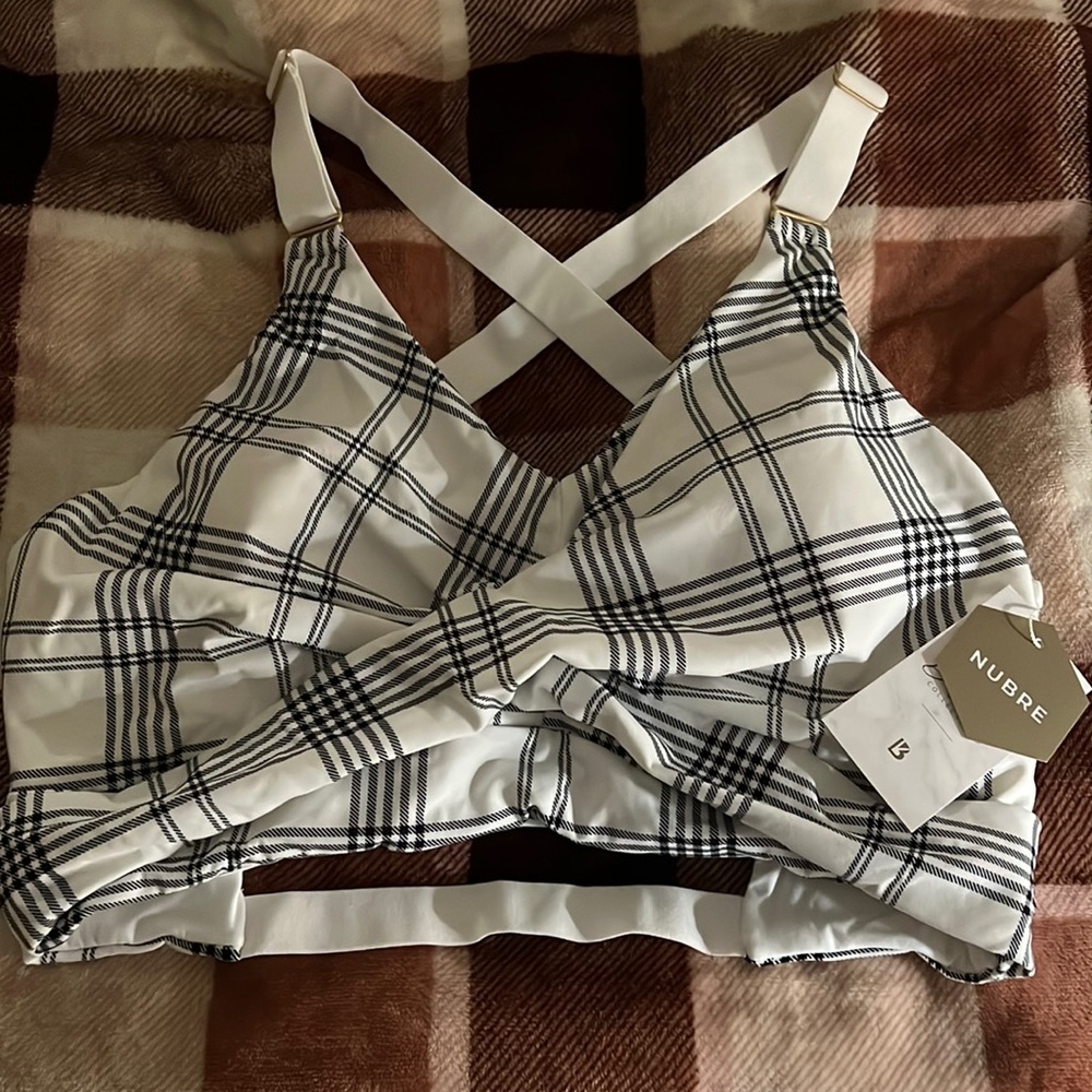 NWT Buffbunny Collection Candy Wrap Sports Bra - Black & White Plaid